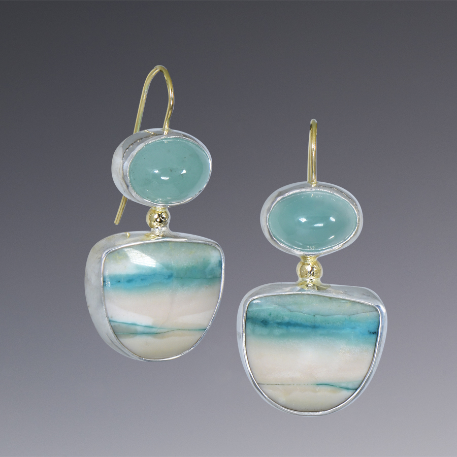 Ellen Buie Niewyk-earrings-green-bullet3x3